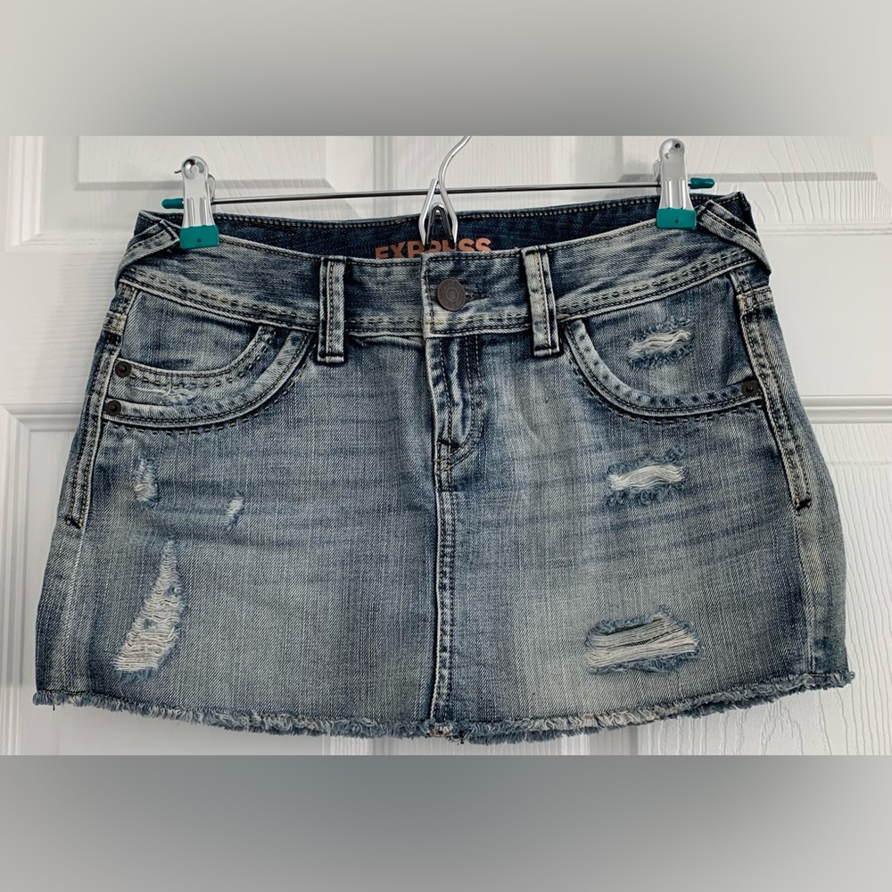 Express Mini-Skirt